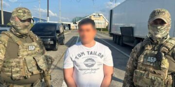 Із Німеччини екстрадували колишнього інспектора ДАІ з Черкащини, який 6 років переховувався від слідства
