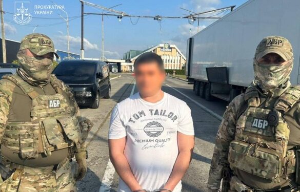 Із Німеччини екстрадували колишнього інспектора ДАІ з Черкащини, який 6 років переховувався від слідства