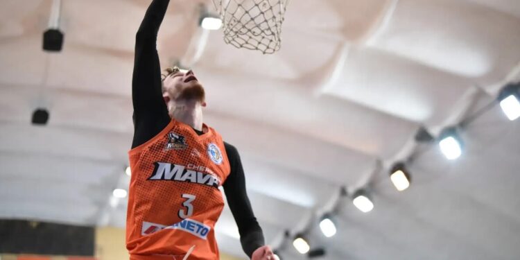 Максим Голенков продовжить виступати за Черкаські Мавпи – Федерація баскетболу України