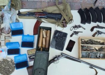 На Львівщині затримали чоловіка, який торгував зброєю та боєприпасами