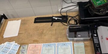 На Румунському заводі виявили схему виготовлення фальшивих документів для України