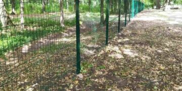 Навколо історичної пам’ятки у Тальному з’явився новий паркан