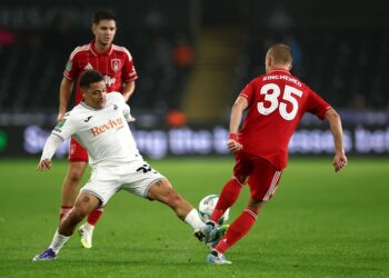 «Ноттингем Форест» с Зинченко разыграли ничью против «Бетиса» в Лиге Европы