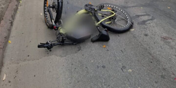 Потерпілу госпіталізували: в Івано-Франківську водій збив велосипедистку (ФОТО)