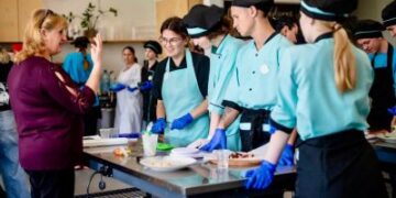 Працевлаштування випускників із порушеннями слуху: досвід Миколаївського професійного промислового ліцею » Миколаївський Оглядач