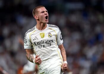 «Реал» уничтожил «Леванте» и продолжает лидировать в Ла Лиге