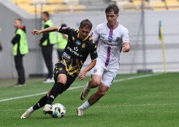 «Рух» не перервав свою серію поразок та поступився вдома «Епіцентру»