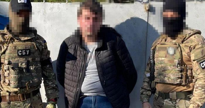 СБУ затримала медика-агента ФСБ РФ, який коригував російські удари по півдню України