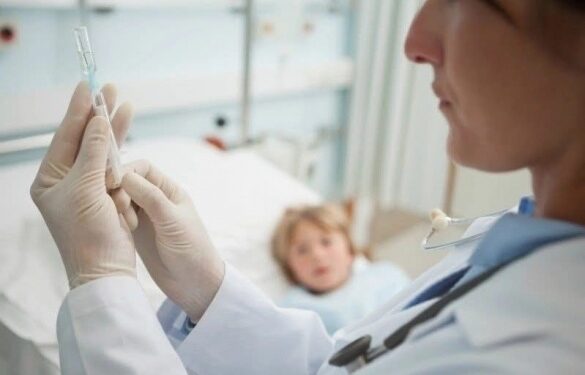 Серед хворих одномісячне немовля: у канівській лікарні госпіталізували більше десяти осіб з коронавірусом