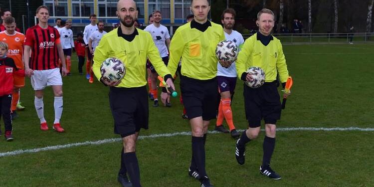 Скандальные судьи Украинской Премьер-лиги фигурируют в расследованиях УАФ