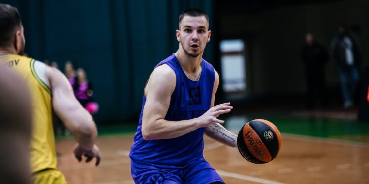 Старий Луцьк в контрольному матчі здолав Київ-Баскет – Федерація баскетболу України