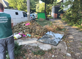 Стихійне сміттєзвалище в центрі Запоріжжя – екоінспекція зобов’язала ліквідувати до 13 жовтня | Новости Запорожья