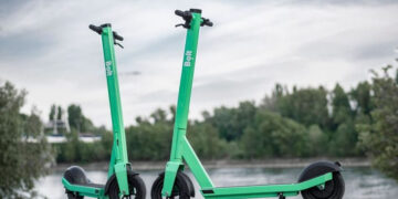 У центрі Івано-Франківська обмежать рух велосипедистів і посилять контроль за електросамокатами