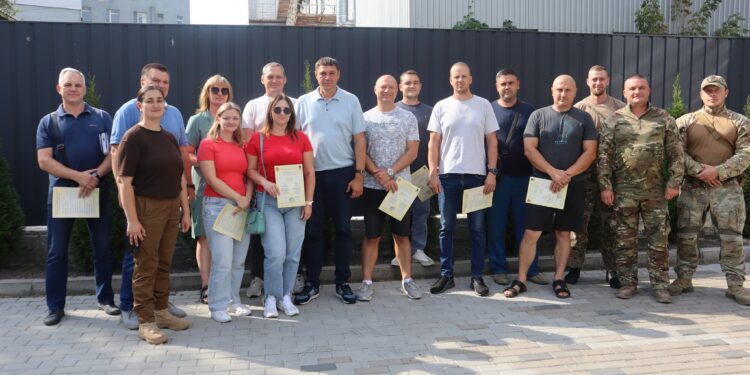 У Центрі нацспротиву Рівненщини вже видають сертифікати