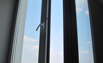 У Черкаському геріатричному пансіонаті із вікна випав чоловік — Новости Черкасс