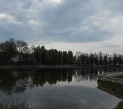 У Левандівському озері під час риболовлі виявили тіло людини