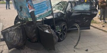 У Львові ДТП з кількома авто: постраждала літня жінка