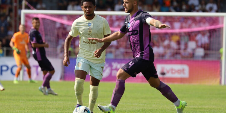 У матчах чотирьох стартових турів чемпіонату УПЛ взяли участь 96 легіонерів