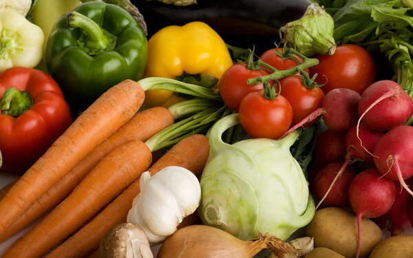 Укріплюють імунітет: прикарпатцям розповіли, що потрібно їсти, щоб захистити себе від хвороб