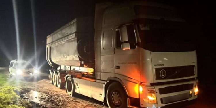 Житель Шепетівщини вантажівкою наїхав на літню велосипедистку —Хмельнитчина