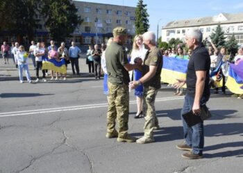 Звенигородчани зустріли з полону Олександра Шалденка — Новости Черкасс