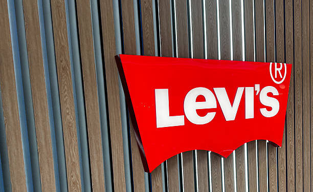 Акції Levi Strauss впали на 7,7% через прогноз прибутку, що не виправдав очікувань – Экономика
