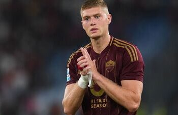 Артем Довбик назвал топовый клуб, в который хотел перейти летом 2025 года