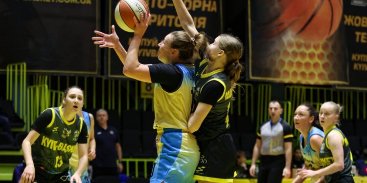 Будівельник вдруге обіграв Київ-Баскет у жіночій Суперлізі – Федерація баскетболу України