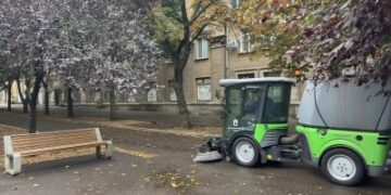 Допомога від партнерів: миколаївські комунальники активно використовують сучасну техніку для благоустрою міста » Миколаївський Оглядач