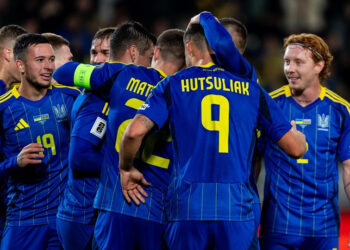 Футболісти 12-ти клубів УПЛ у жовтні зіграли у складі збірних України різних категорії