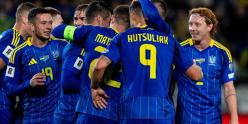 Футболісти 12-ти клубів УПЛ у жовтні зіграли у складі збірних України різних категорії