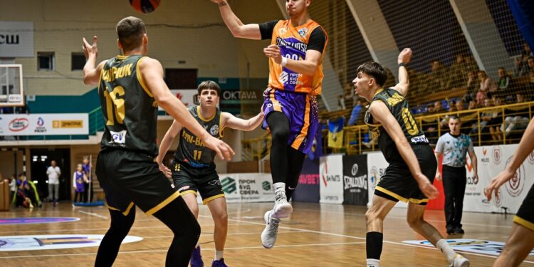 Яскраві фото другого туру Суперліги Favbet – Федерація баскетболу України