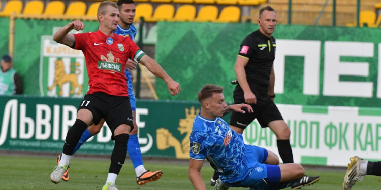 «Карпати» вдруге за сезон зіграли внічию 3:3 і повторили рекорд Чемпіонату