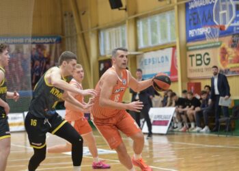 Київ-Баскет здобув важку перемогу над Черкаськими Мавпами: фотогалерея – Федерація баскетболу України