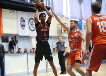 Кривбас програв Черкаським Мавпам: фотогалерея матчу – Федерація баскетболу України