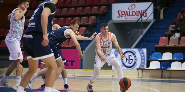 Кривбас відігрався з -23, але програв Харківським Соколам: фотогалерея – Федерація баскетболу України