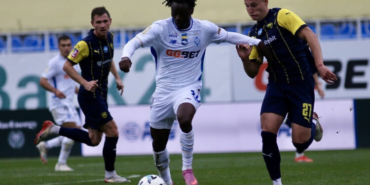 «Металіст 1925» в матчі з «Динамо» оновив клубний рекорд за довжиною безпрограшної серії