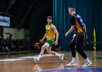 Прикарпаття-Говерла у домашньому матчі перемогла Старий Луцьк: фотогалерея – Федерація баскетболу України