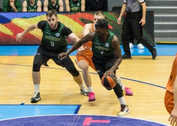 Прикарпаття-Говерла в Дніпрі перемогла Черкаські Мавпи – Федерація баскетболу України