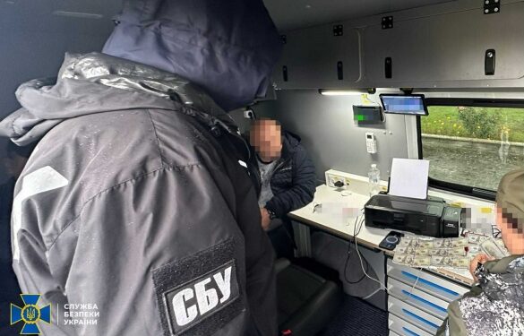 СБУ викрила чиновника з Уманщини, який “продавав” відстрочки від мобілізації за 3 тисячі доларів