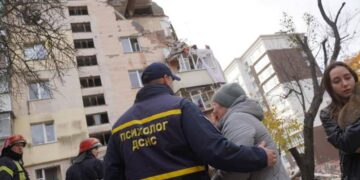 У Хмельницькому під завалами будинку виявили тіла двох людей —Хмельнитчина