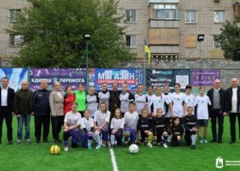 У Миколаєві відновили футбольний майданчик » Миколаївський Оглядач