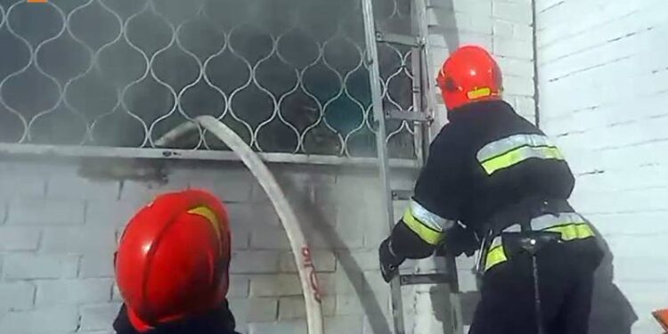 У Нетішині з пожежі врятували двох людей —Хмельнитчина
