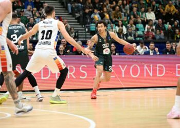 Українці за кордоном: Санон допоміг Шльонську перемогти в Єврокубку, Герун набрав 13 очок в Японії – Федерація баскетболу України