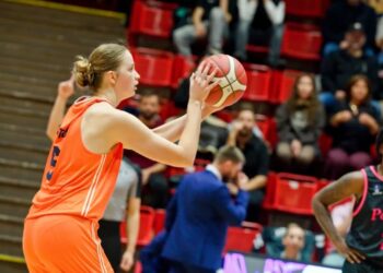 Українки за кордоном: Ягупова допомогла Валенсії виграти у Євролізі, Ковтун набрала 7 очок у Єврокубку – Федерація баскетболу України