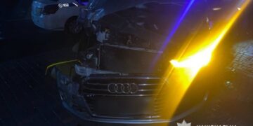 Водій “Audi” в Умані протаранив два авто та виїхав на тротуар