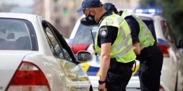 За порушення ПДР нараховуватимуть бали: як працюватиме нова система покарання |  |