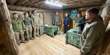 Захисники 118-ї бригади ТрО отримали від громади Черкас автомобіль