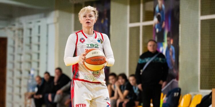 Жіноча Вища ліга: відеотрансляція матчів 9 жовтня – Федерація баскетболу України