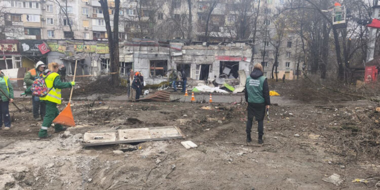 20 листопада ворог вдарив авіабомбою по Запоріжжю, по ринку у Шевченківському районі – екологи розповіли про наслідки атаки військових рф | Новости Запорожья